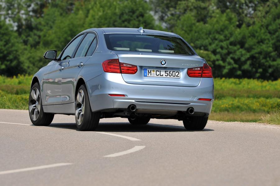  BMW ActiveHybrid 3 2012 года  (фото 56 из 102)